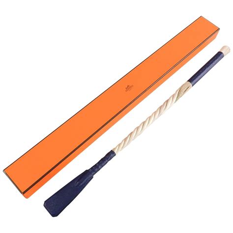 hermes riding crop